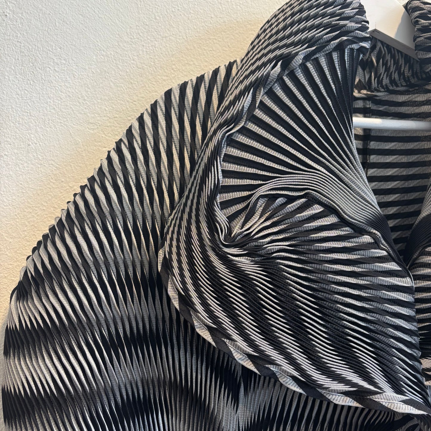 Issey Miyake FW/16 top