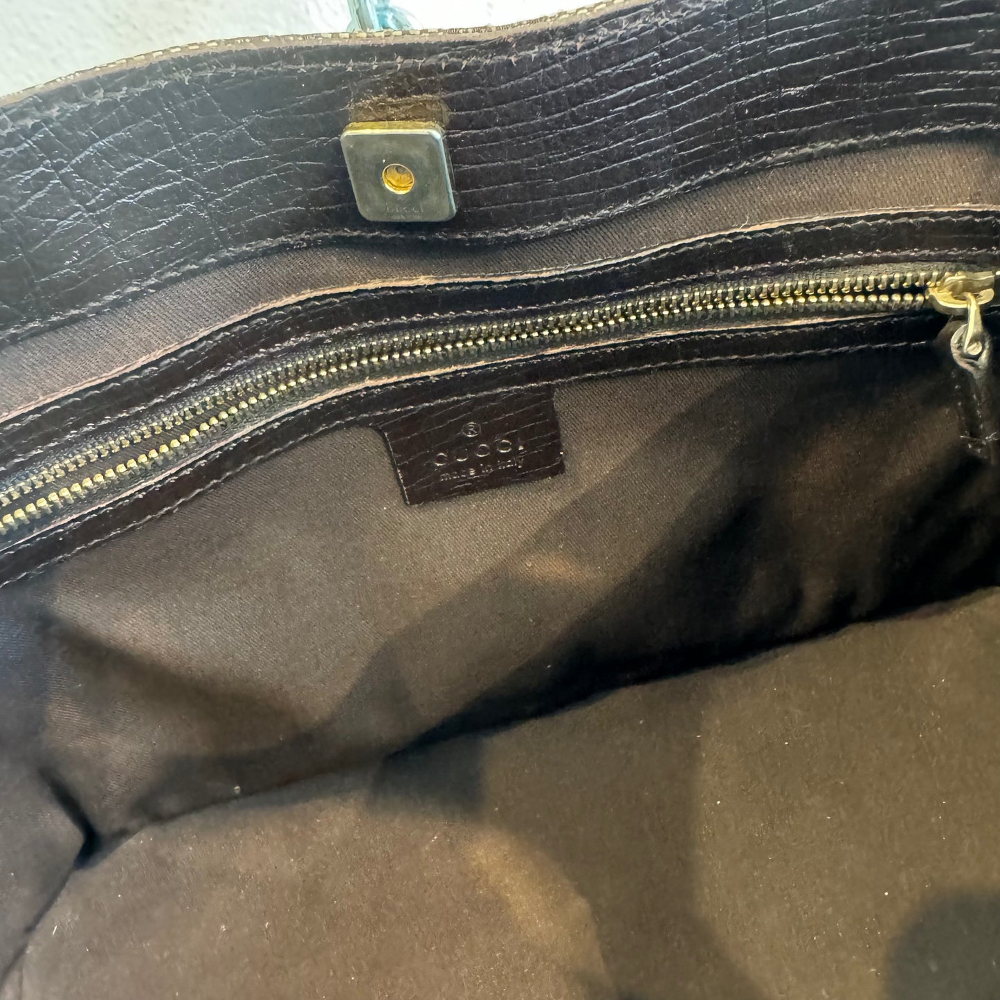 Gucci monogram horsebit bag