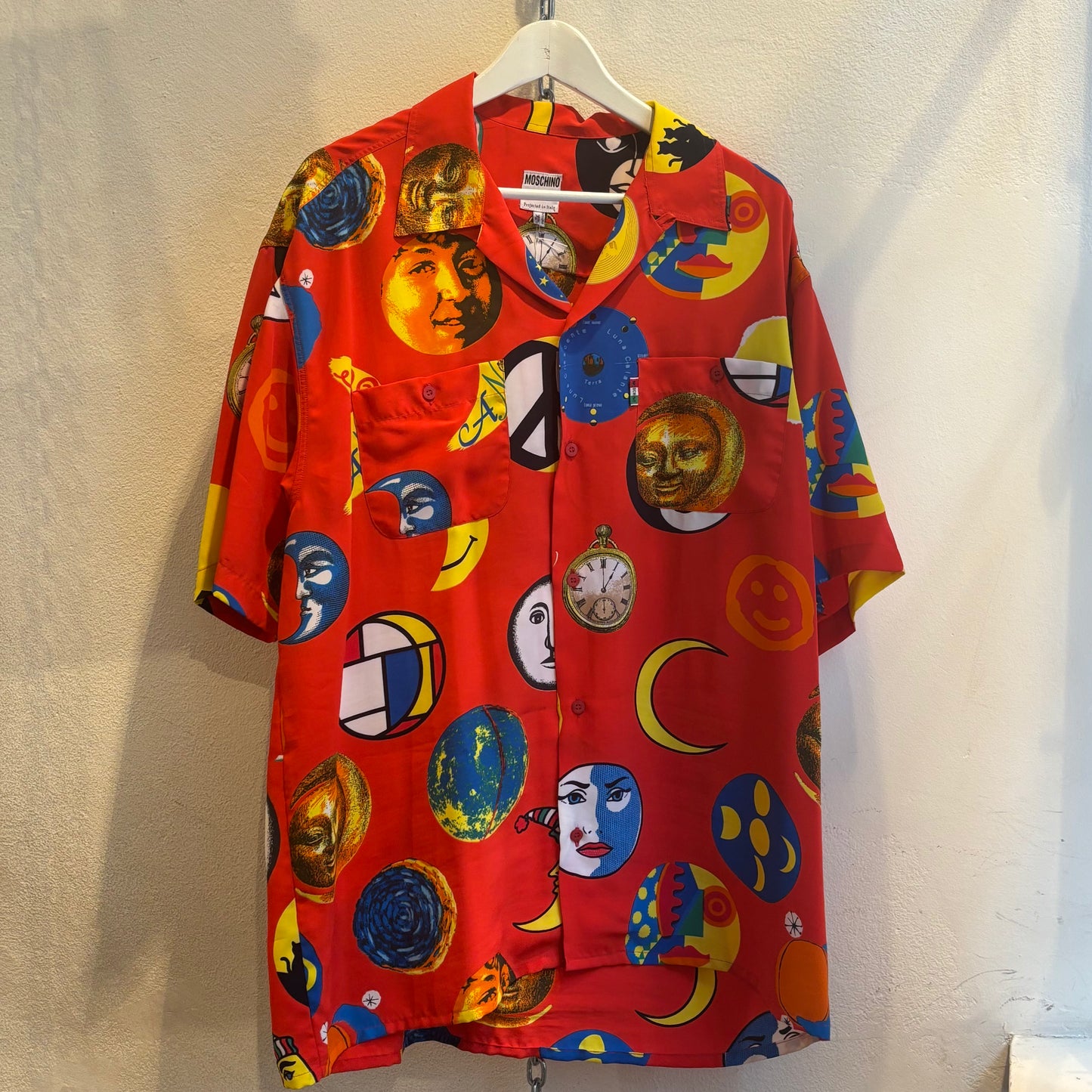Moschino moons red shirt