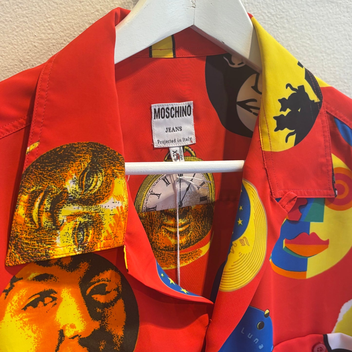 Moschino moons red shirt