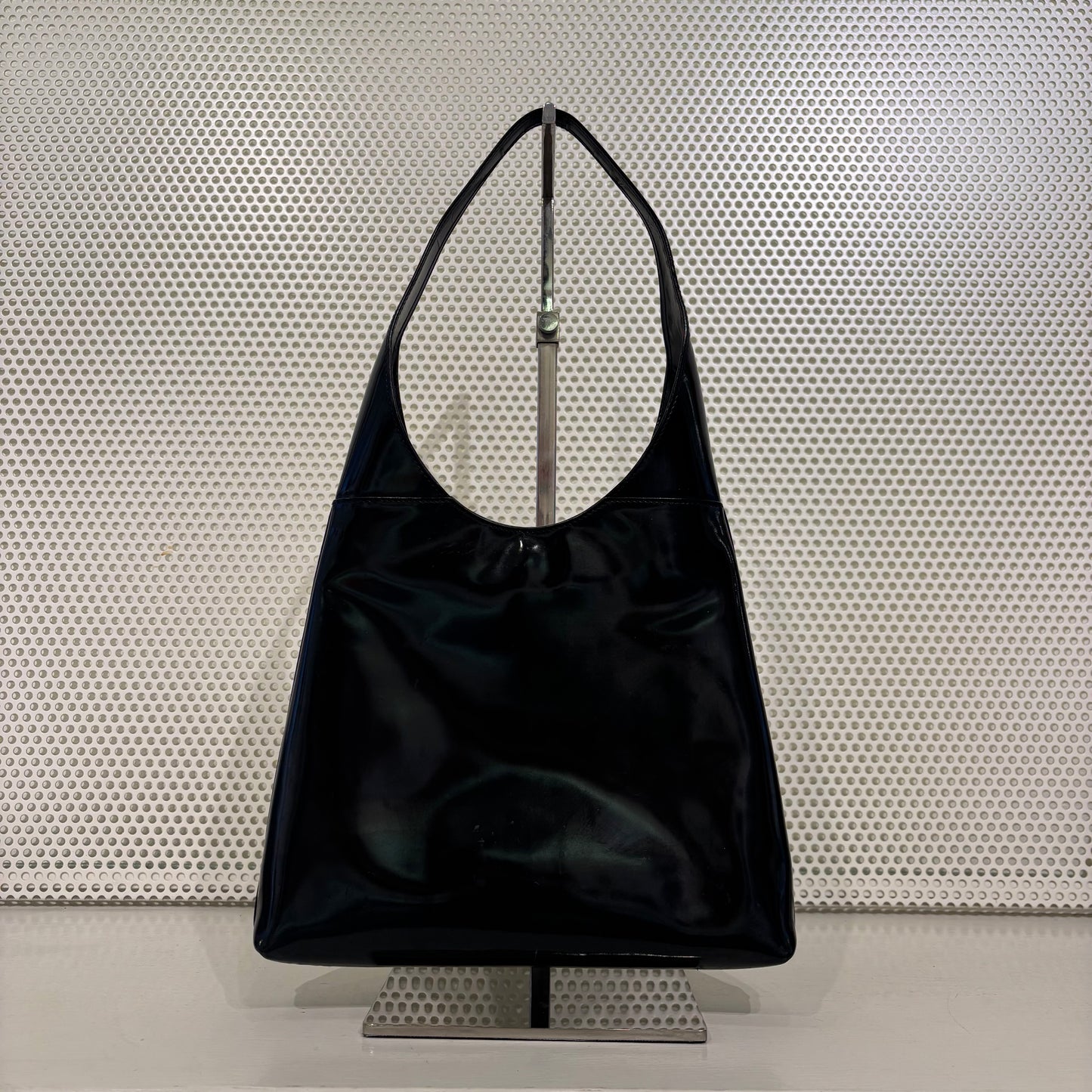 Gucci black leather bag with zippers