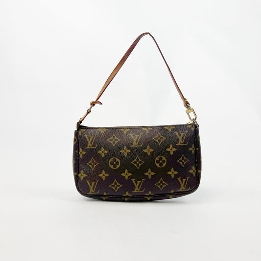Louis Vuitton pochette bag