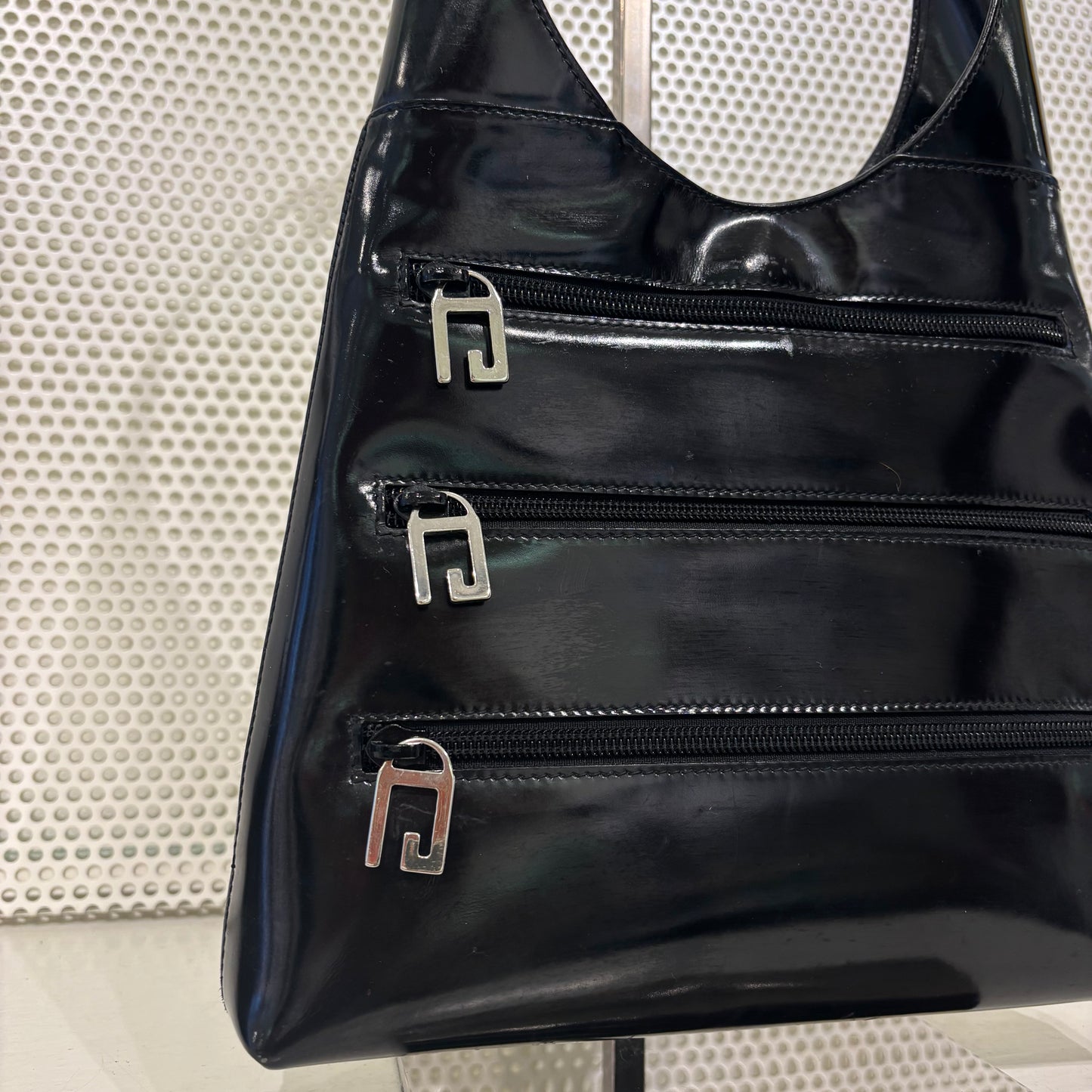 Gucci black leather bag with zippers