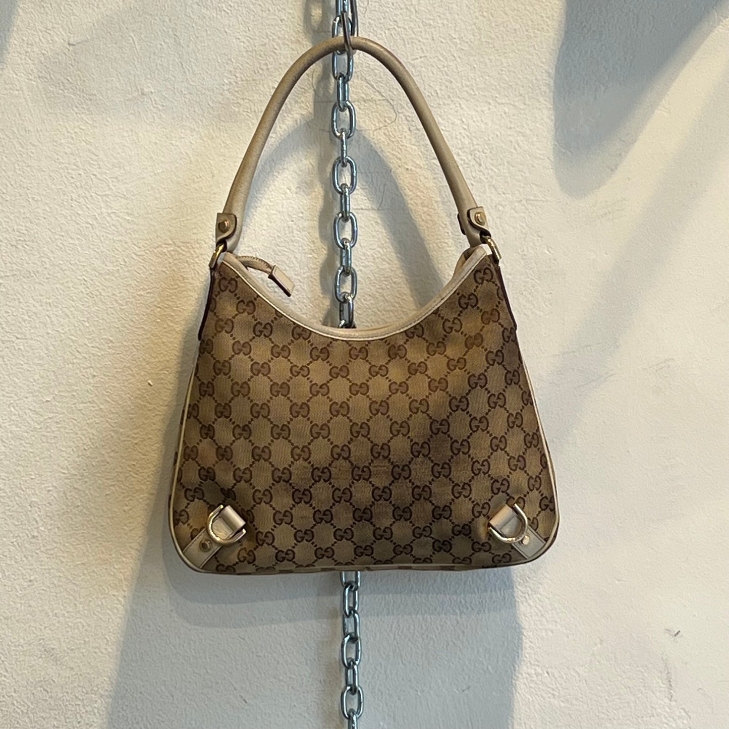 Gucci abbey white leather bag